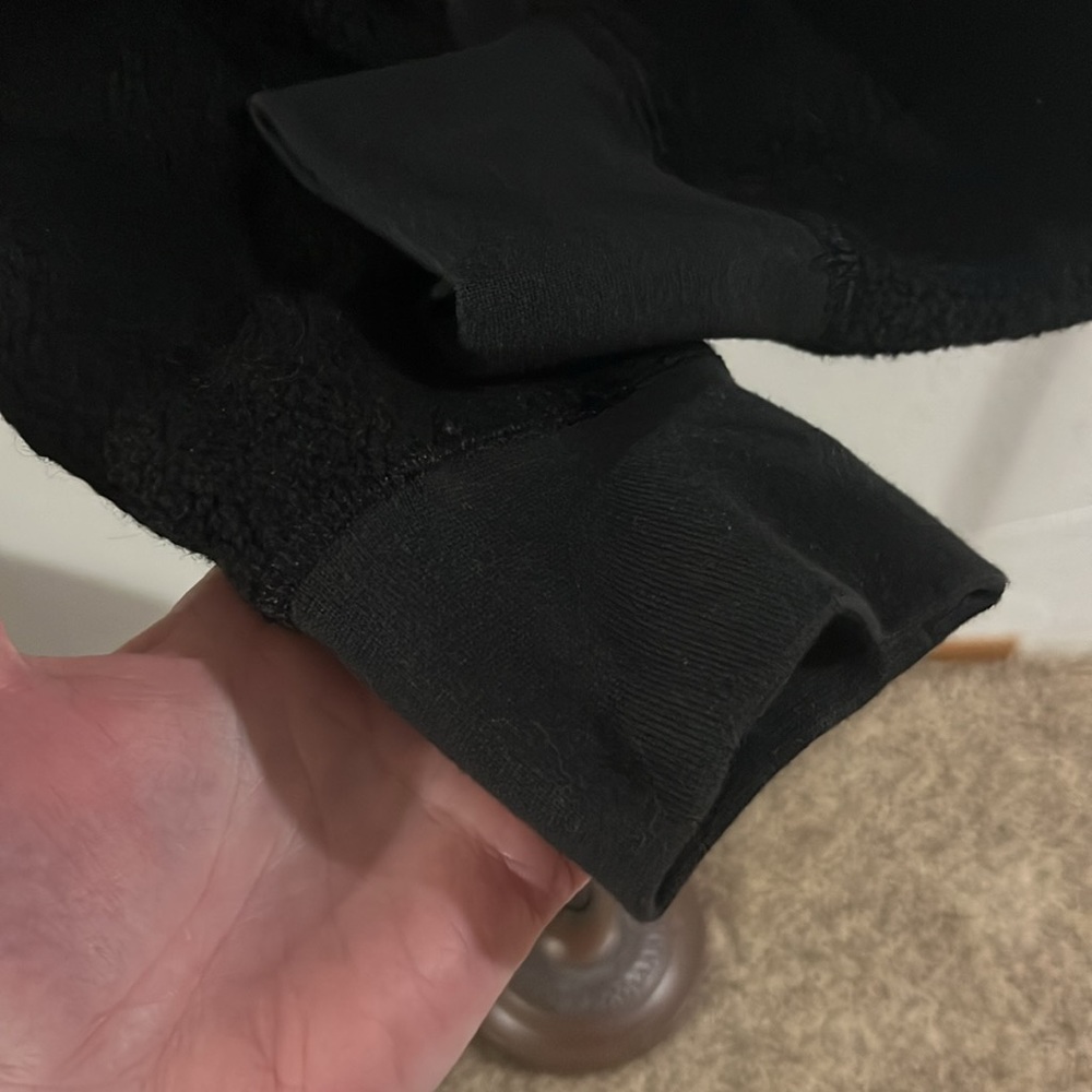 Lululemon jacket - Picture 5 of 6